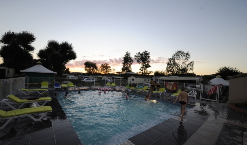 camping-piscine-ariege-09-nysades-2