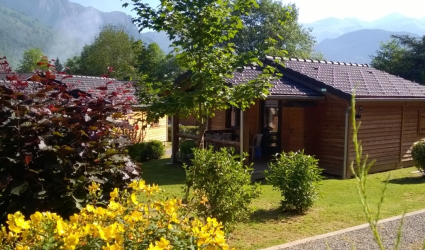 GRANGES DE LEO camping ariege pyrenees